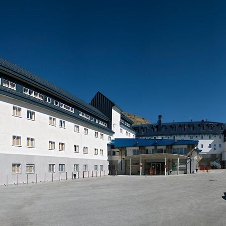Albergue Inturjoven Sierra Nevada Eksteriør bilde